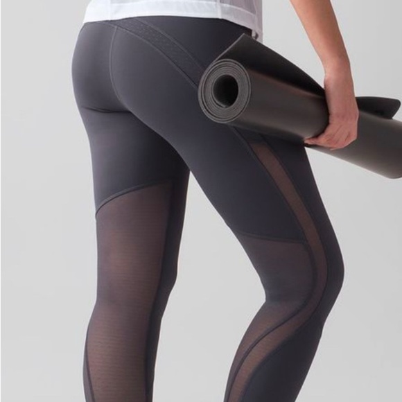Lululemon Gray with mesh detail High-Waisted Leggings medium Size 8 - Picture 4 of 4